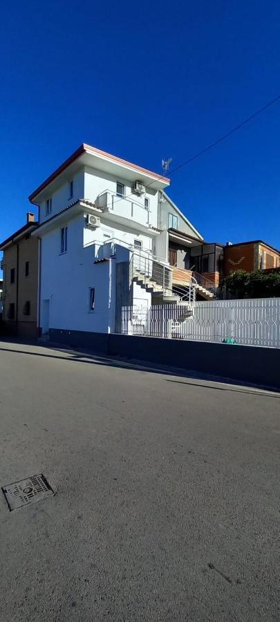Moon Villa Pignataro Maggiore Exterior foto